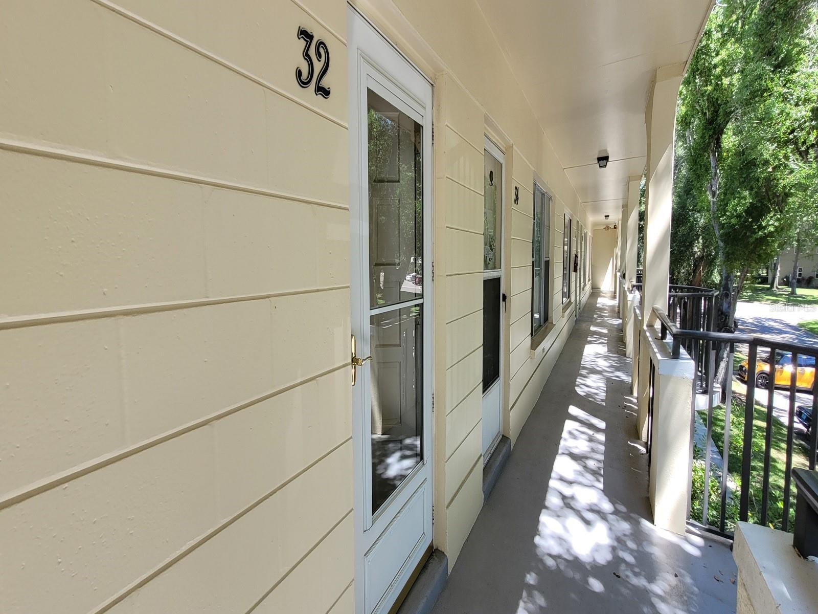 2298 NETHERLANDS DRIVE 32