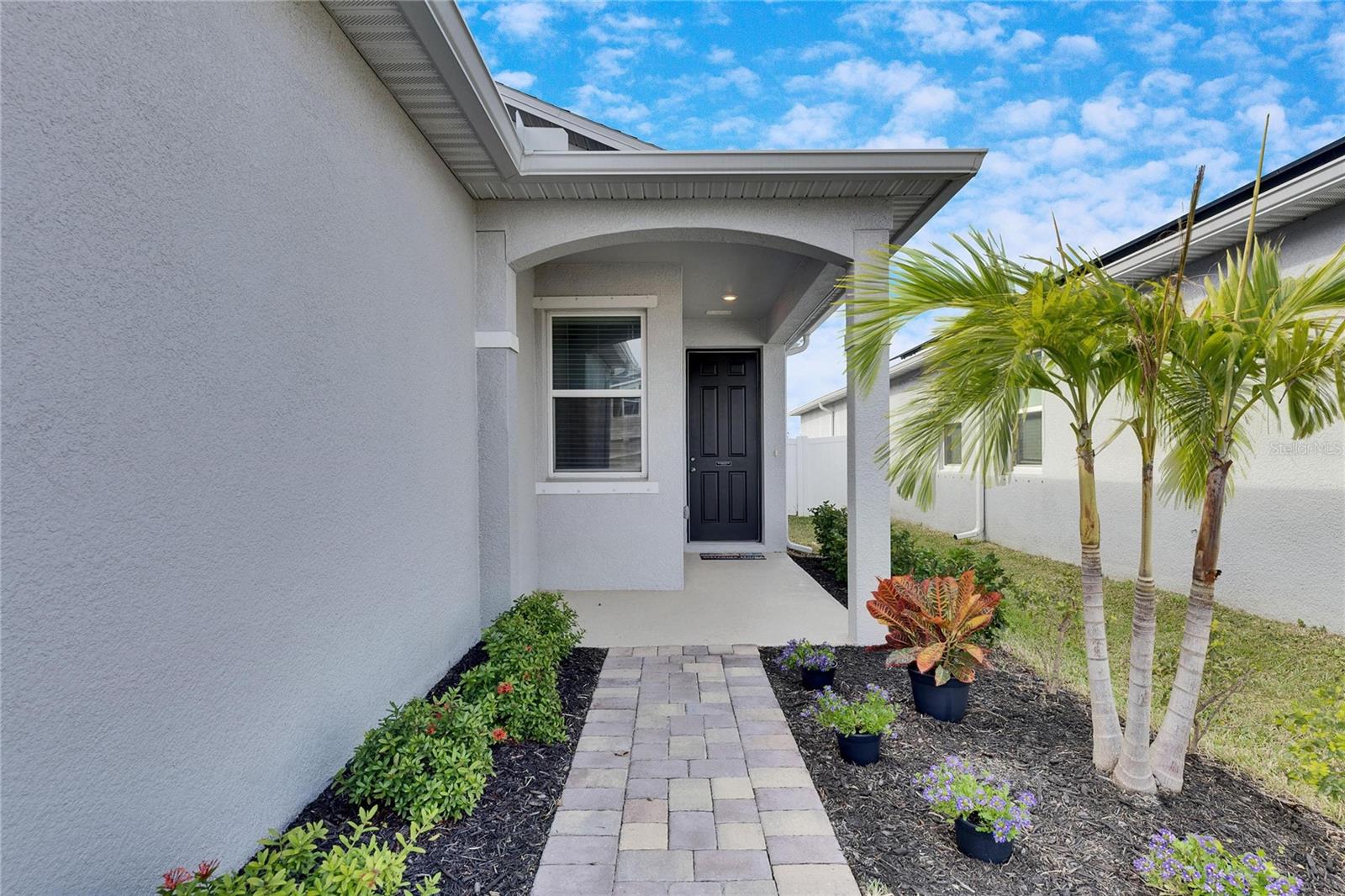 2584 89TH STREET CIRCLE E