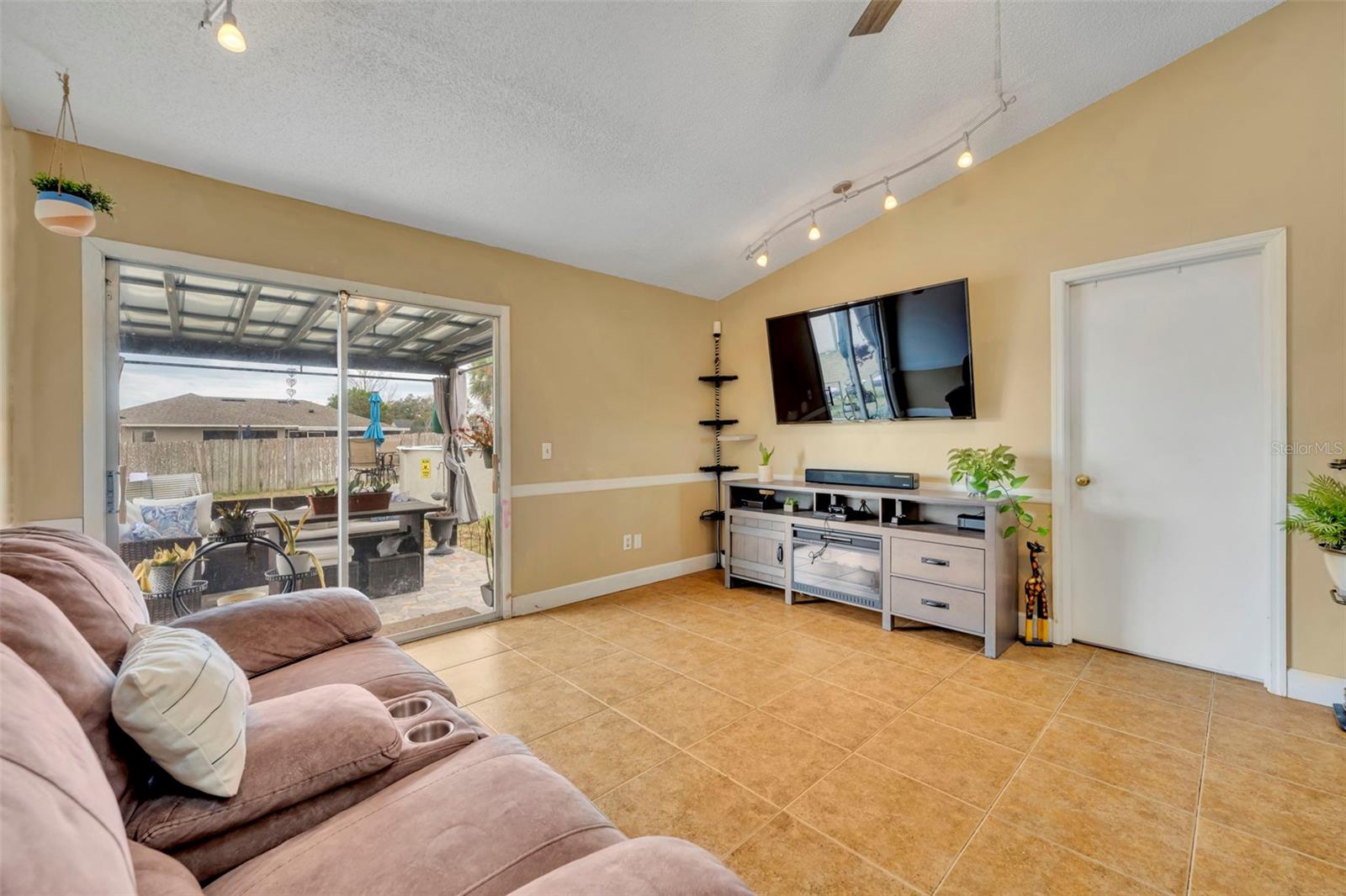 DELTONA LAKES UNIT 34 - Residential