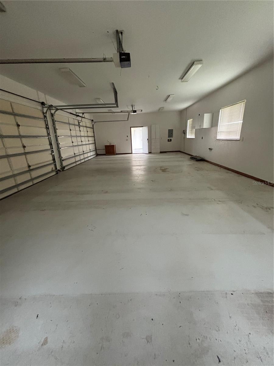 GOLF PARK 01 - Residential