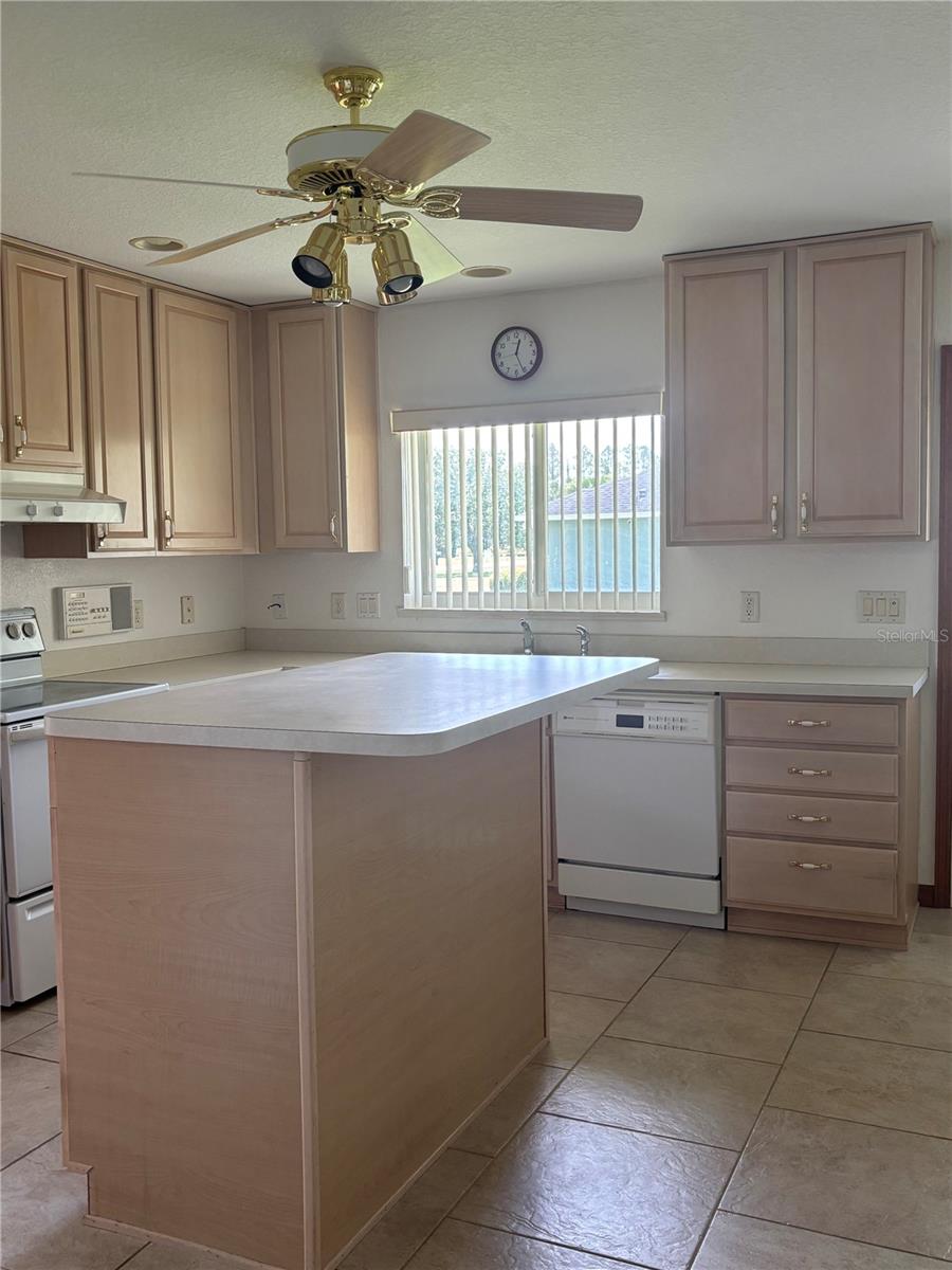 GOLF PARK 01 - Residential