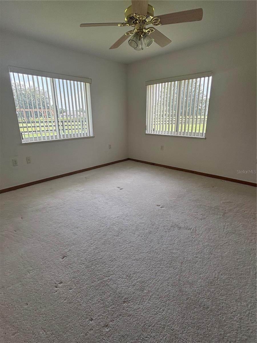 GOLF PARK 01 - Residential