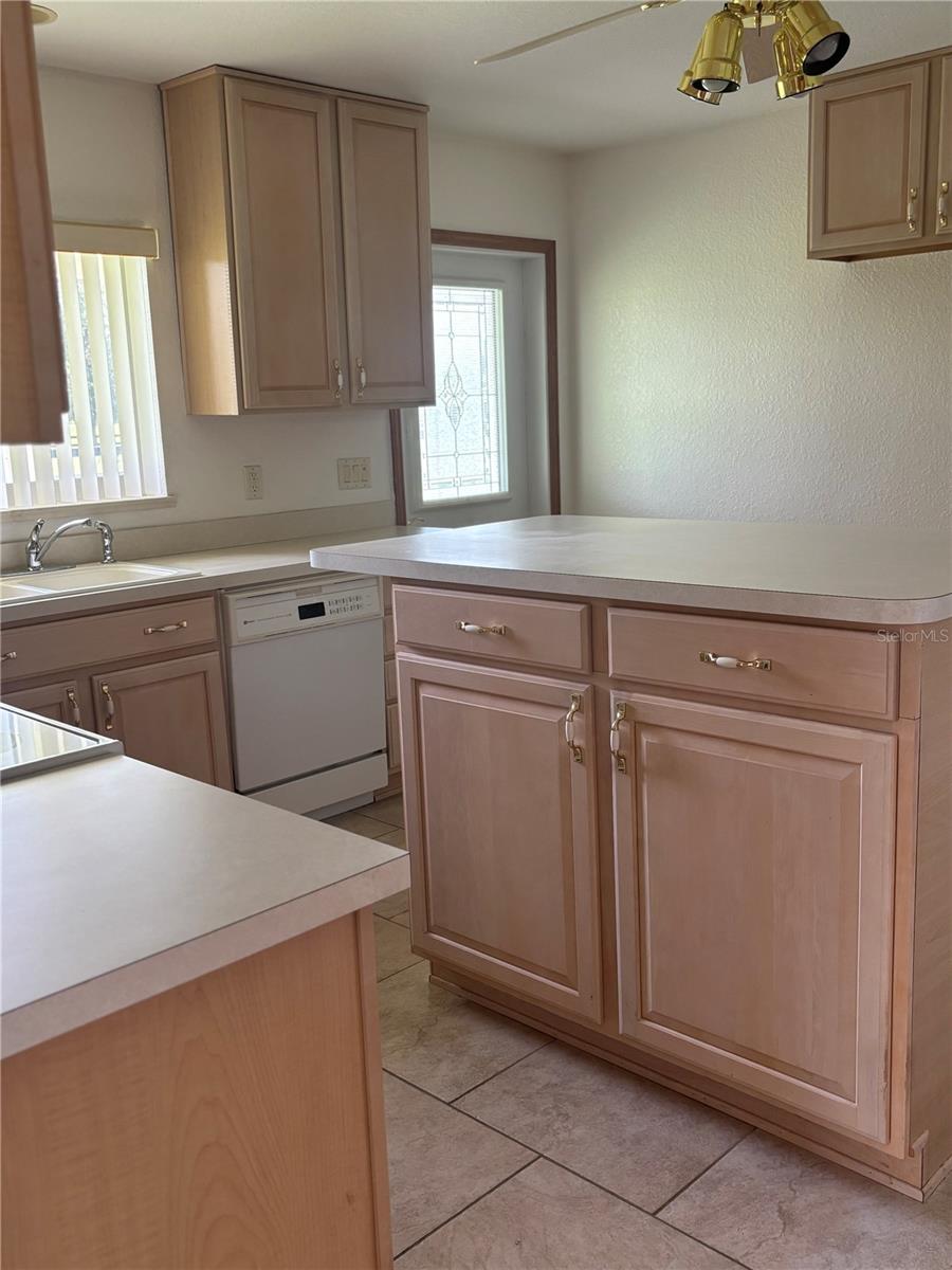 GOLF PARK 01 - Residential