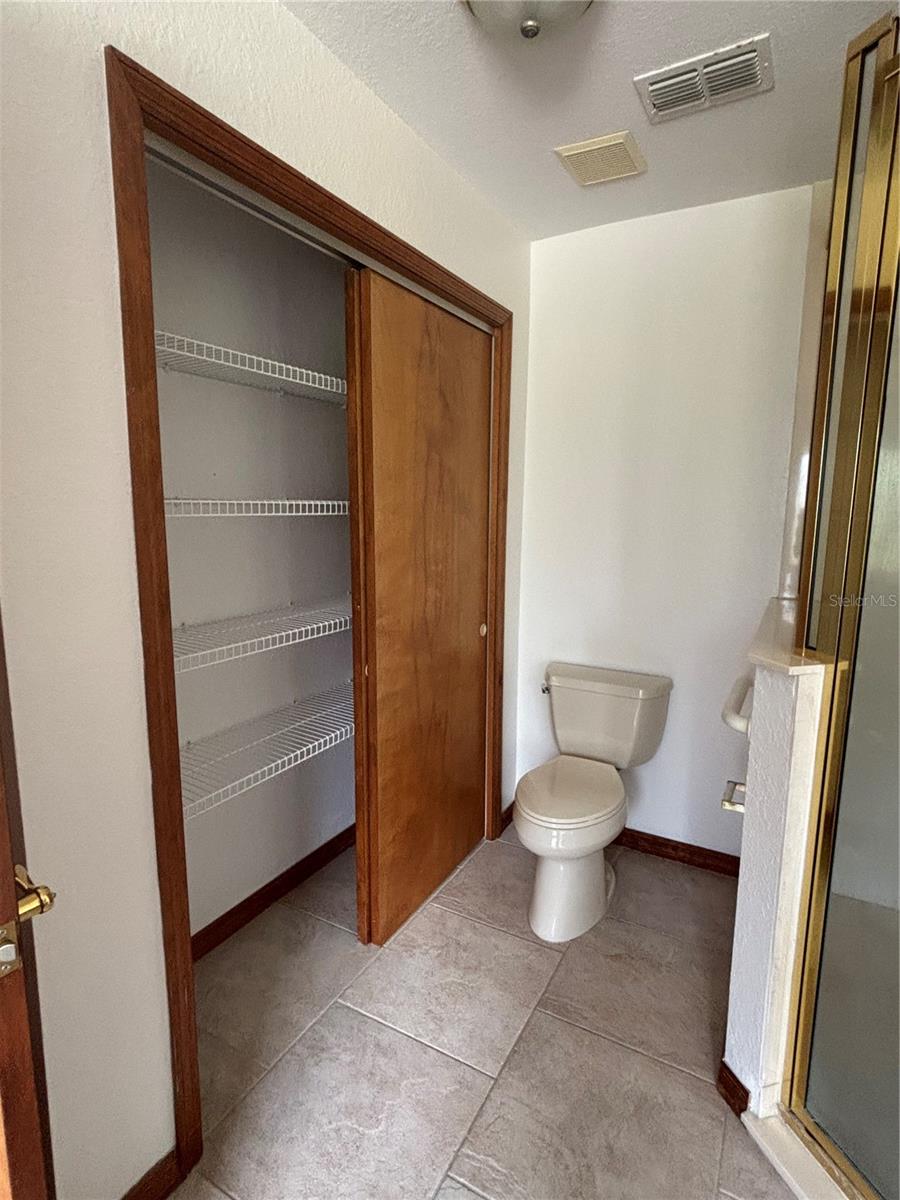 GOLF PARK 01 - Residential