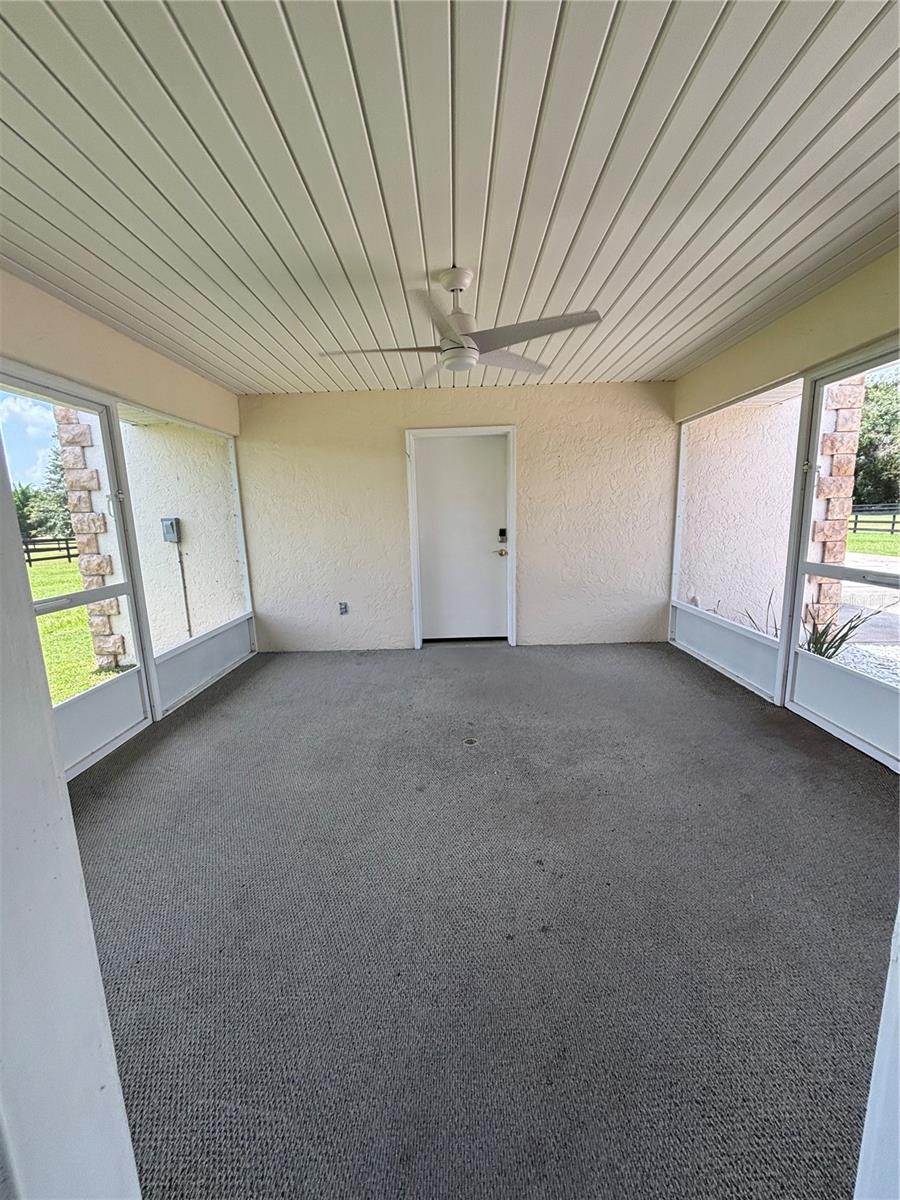 GOLF PARK 01 - Residential