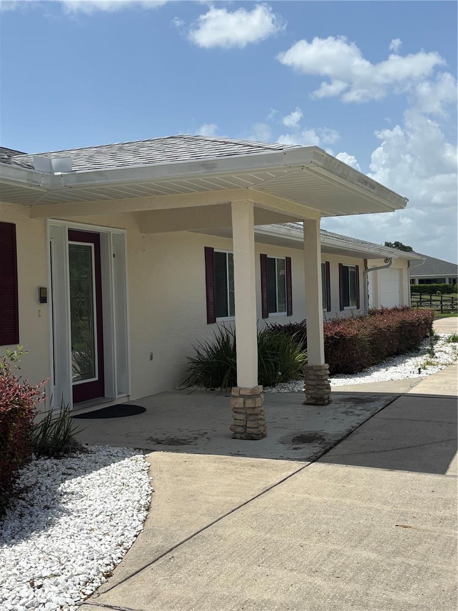 GOLF PARK 01 - Residential