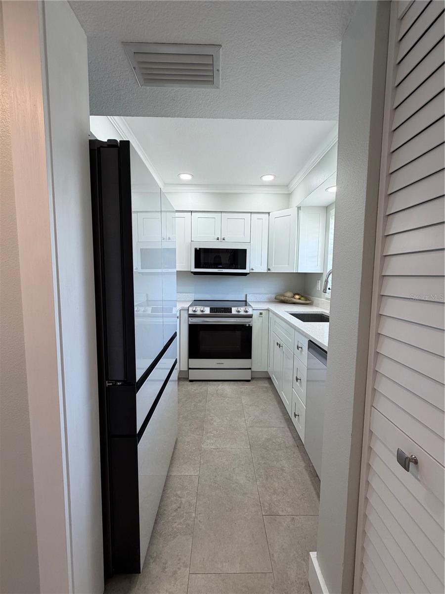 BURGUNDY UNIT ONE - Residential