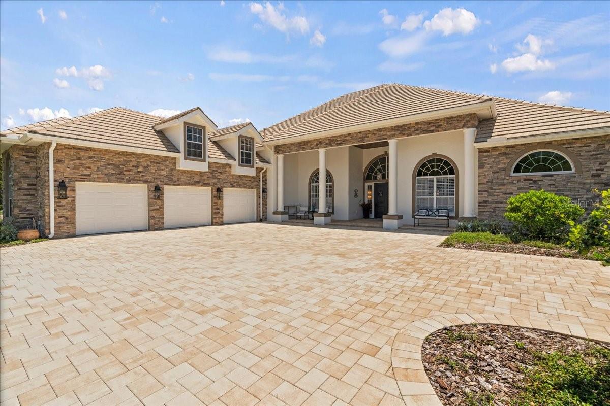 CHEVAL - Residential