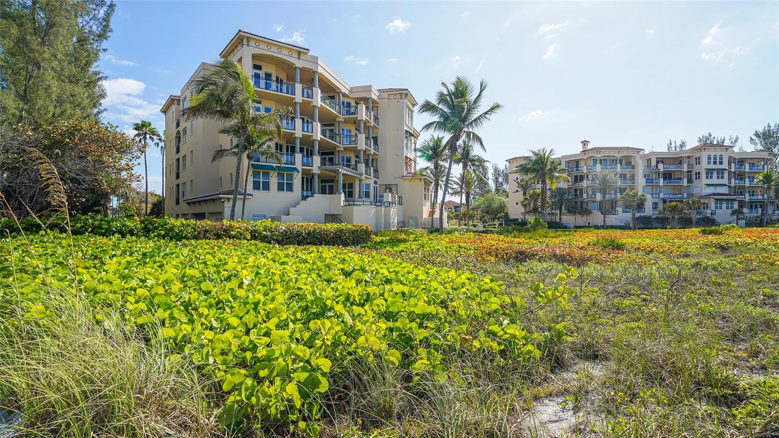 VIZCAYA AT LONGBOAT KEY PH 01 - Residential