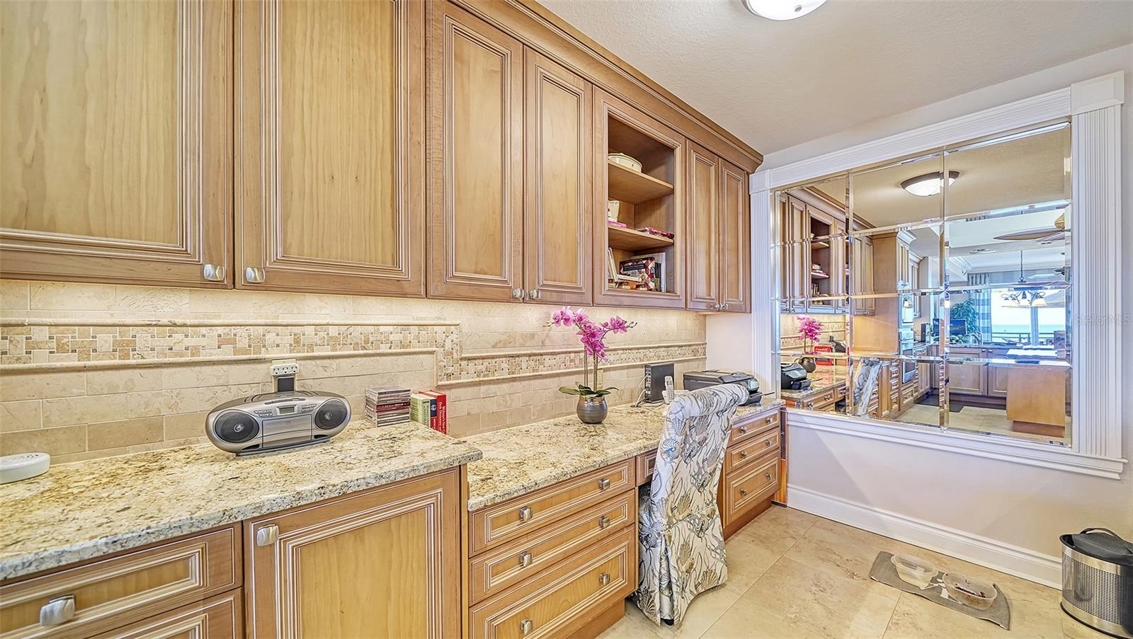 VIZCAYA AT LONGBOAT KEY PH 01 - Residential