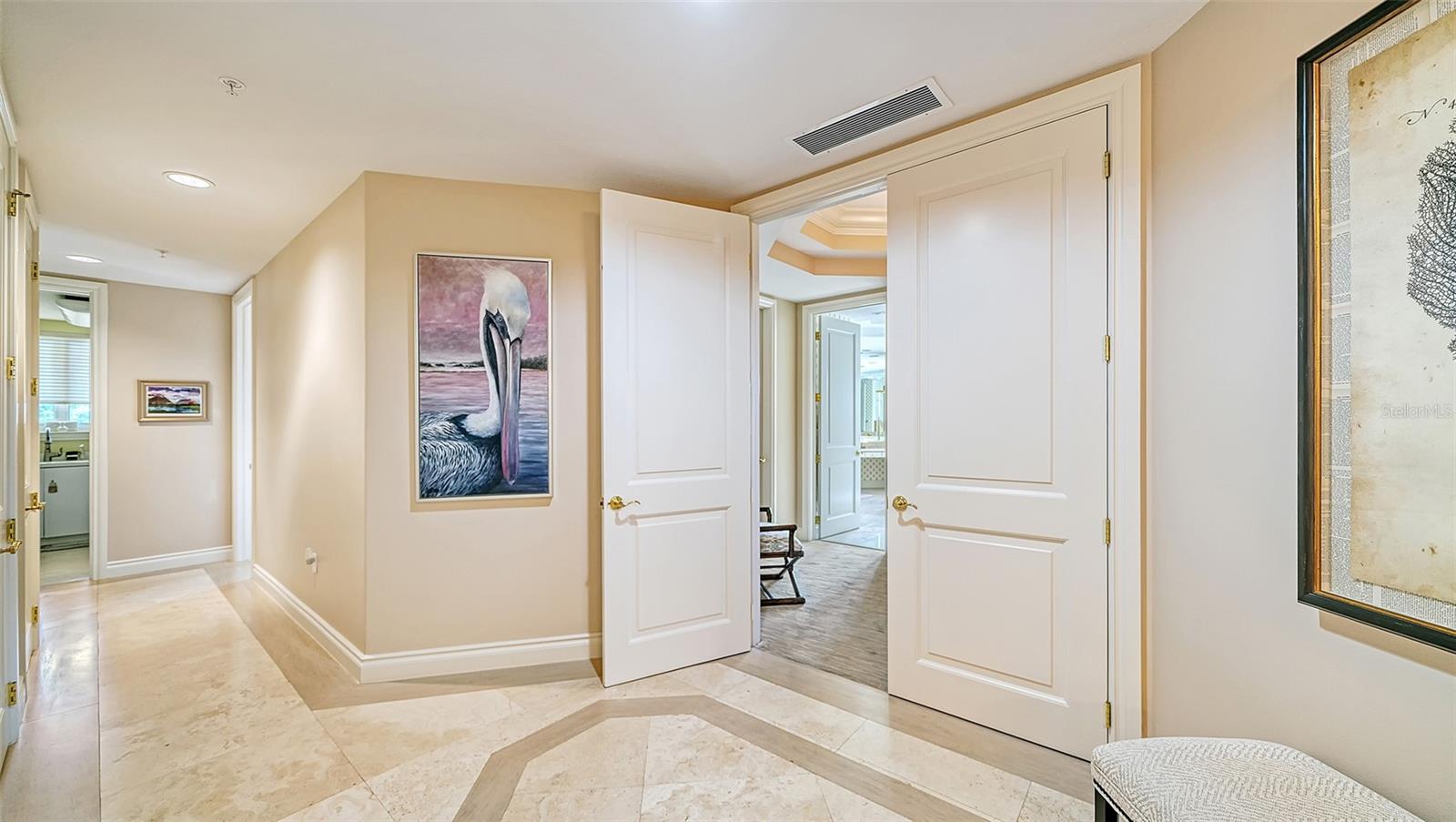 VIZCAYA AT LONGBOAT KEY PH 01 - Residential