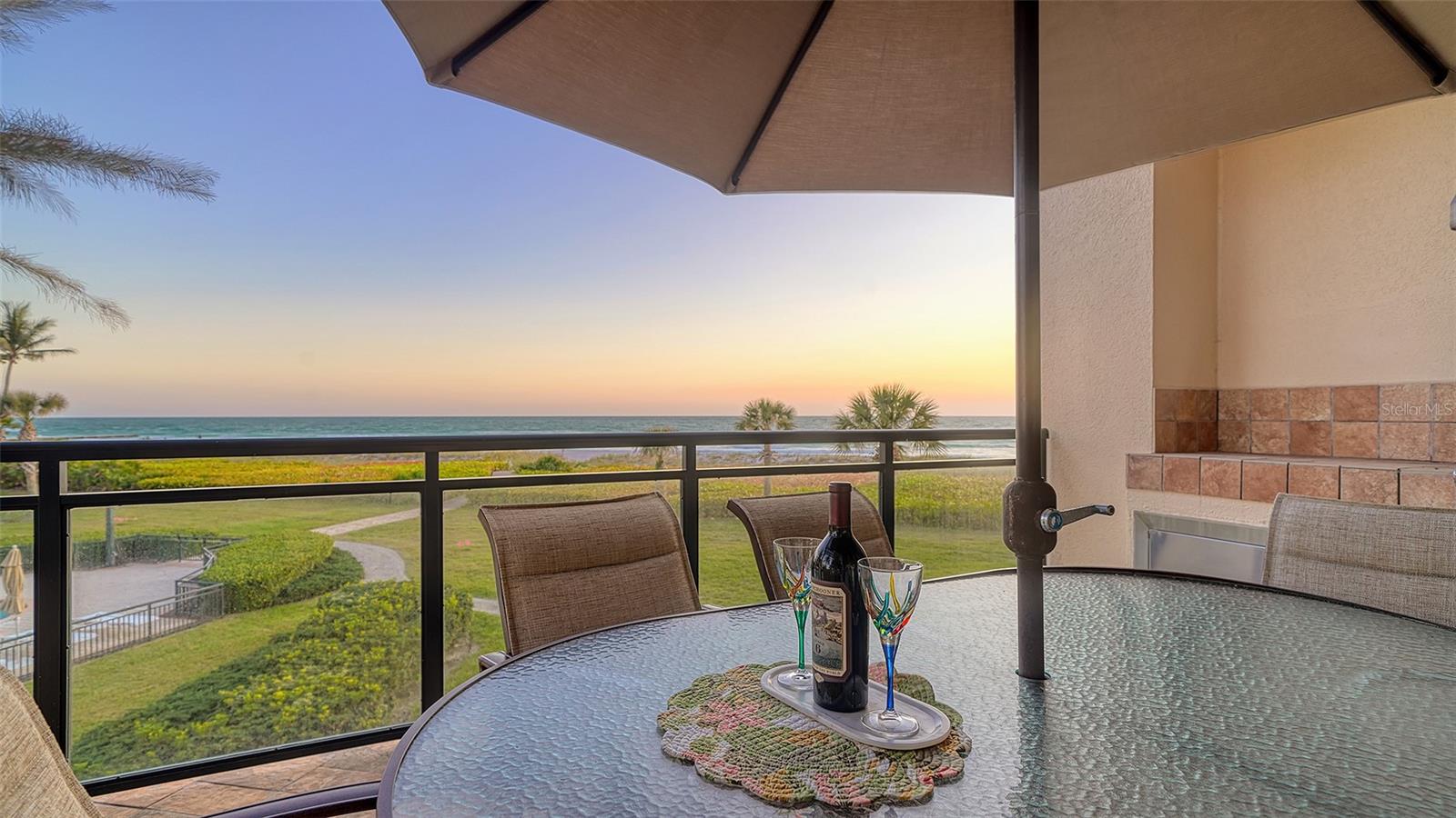 VIZCAYA AT LONGBOAT KEY PH 01 - Residential