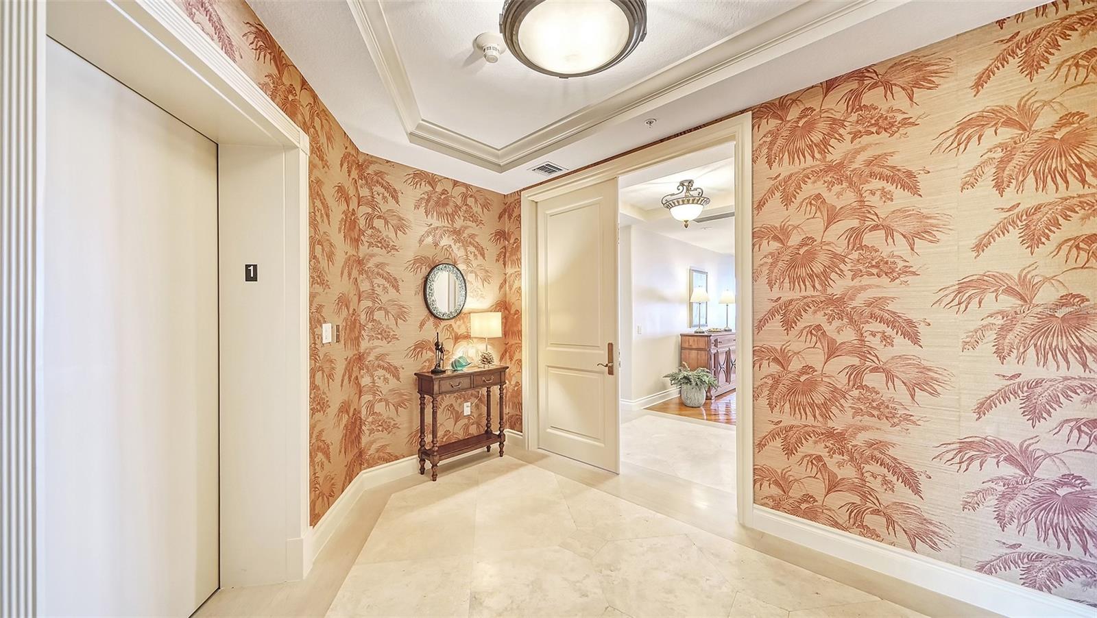 VIZCAYA AT LONGBOAT KEY PH 01 - Residential