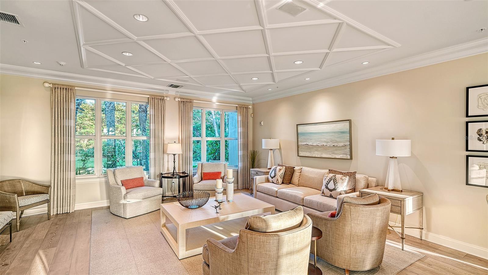 VIZCAYA AT LONGBOAT KEY PH 01 - Residential