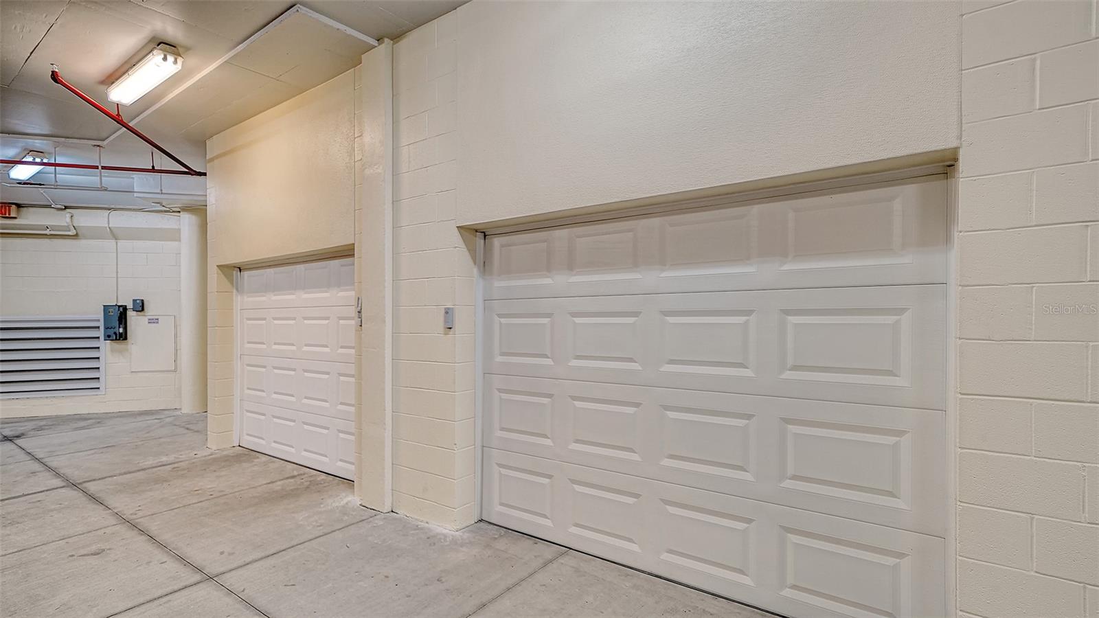 VIZCAYA AT LONGBOAT KEY PH 01 - Residential