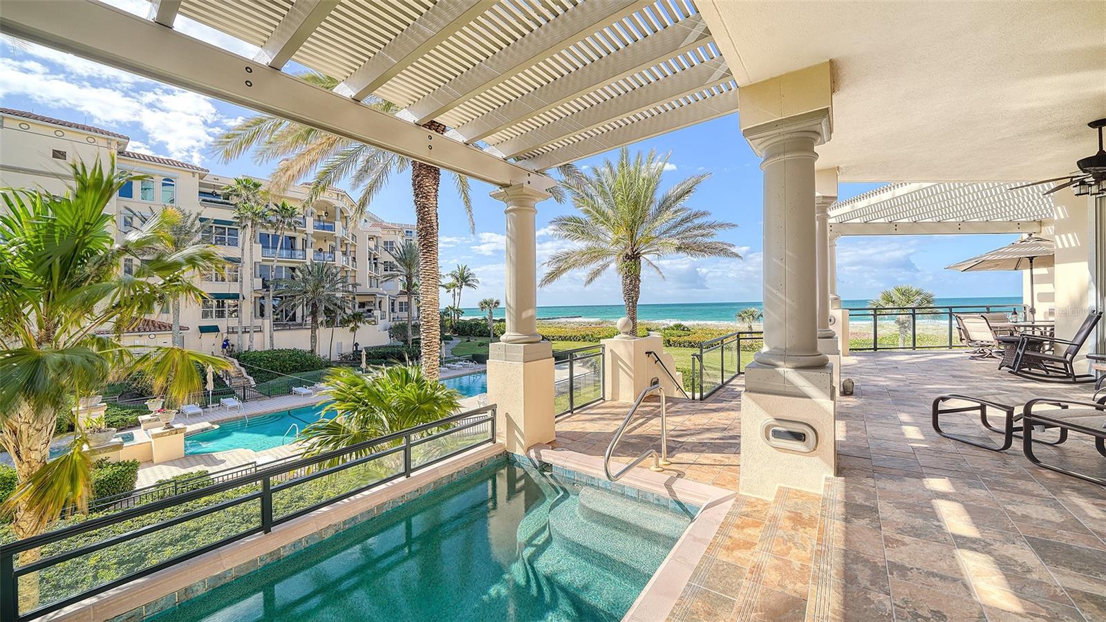 VIZCAYA AT LONGBOAT KEY PH 01 - Residential