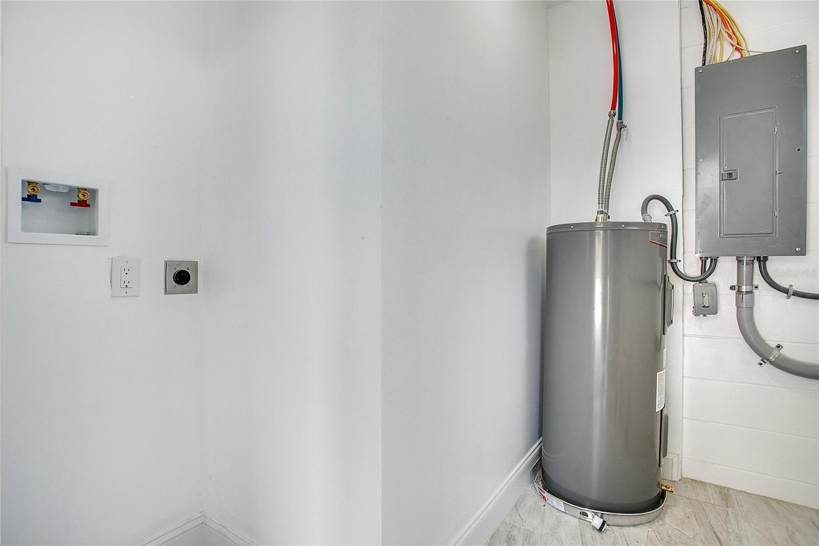 ST CLOUD 2ND TOWN OF - Residential