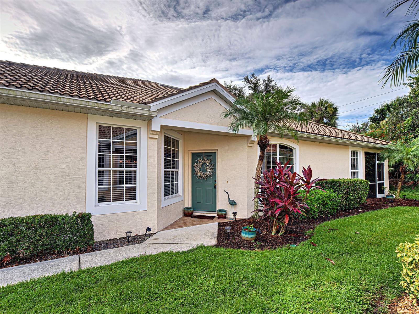 4911 WHISPERING OAKS DRIVE