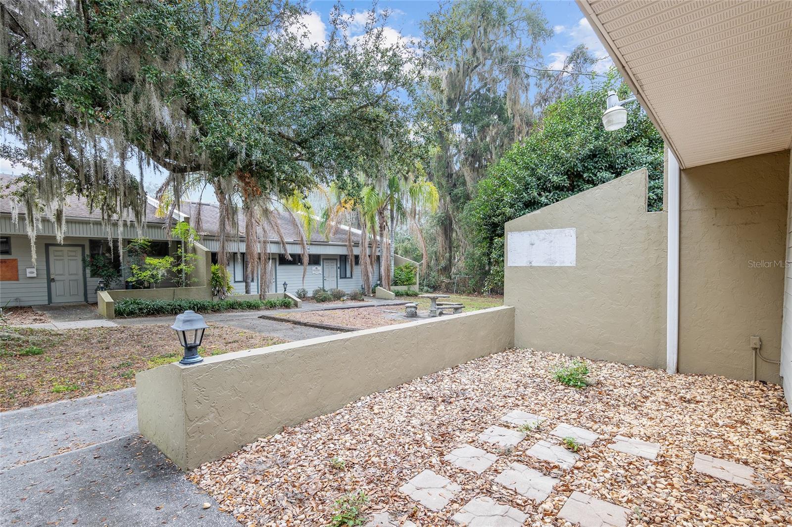 STARTING GATE OFFICE COMPLEX - Commercial Lease