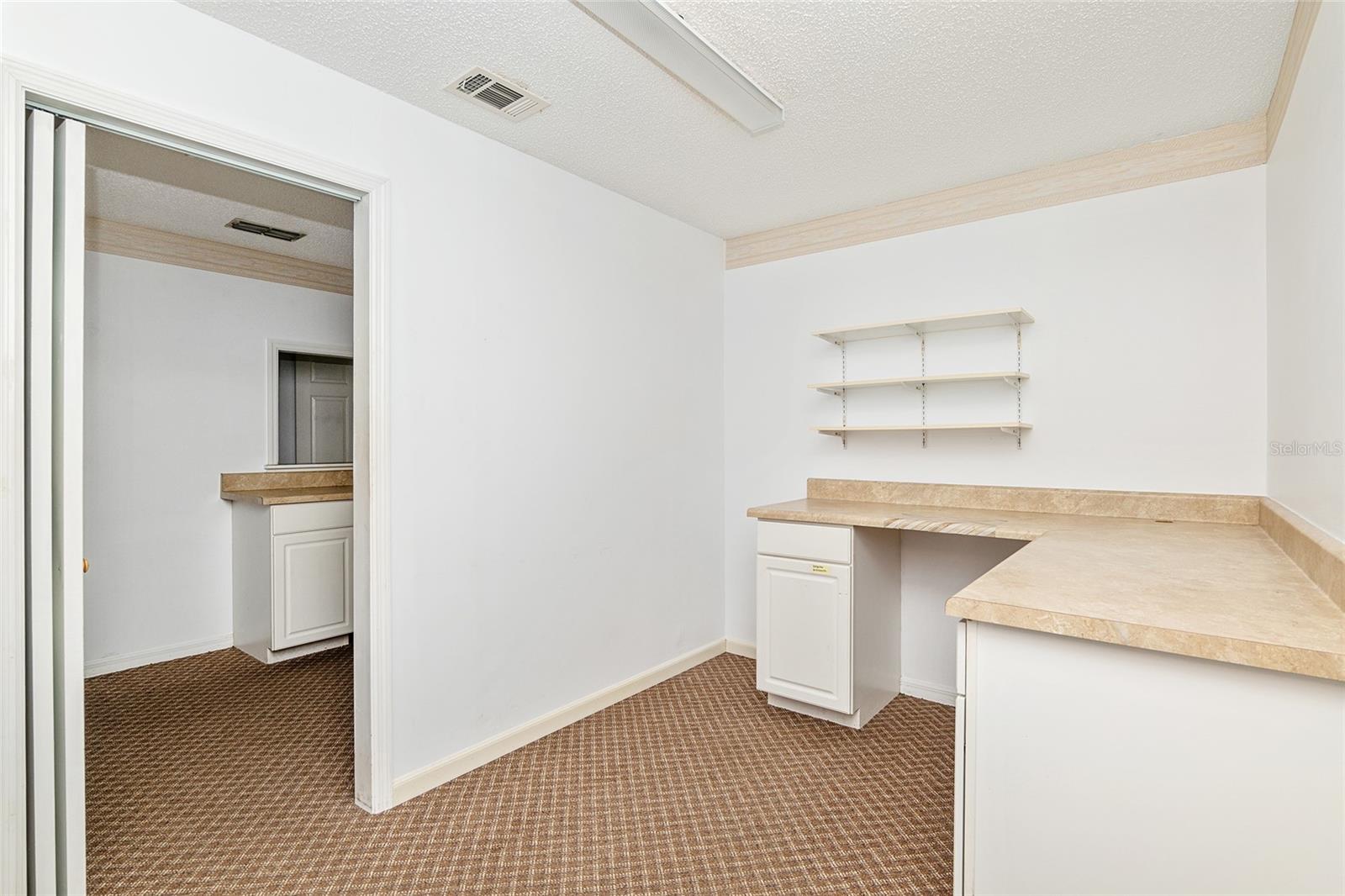 STARTING GATE OFFICE COMPLEX - Commercial Lease