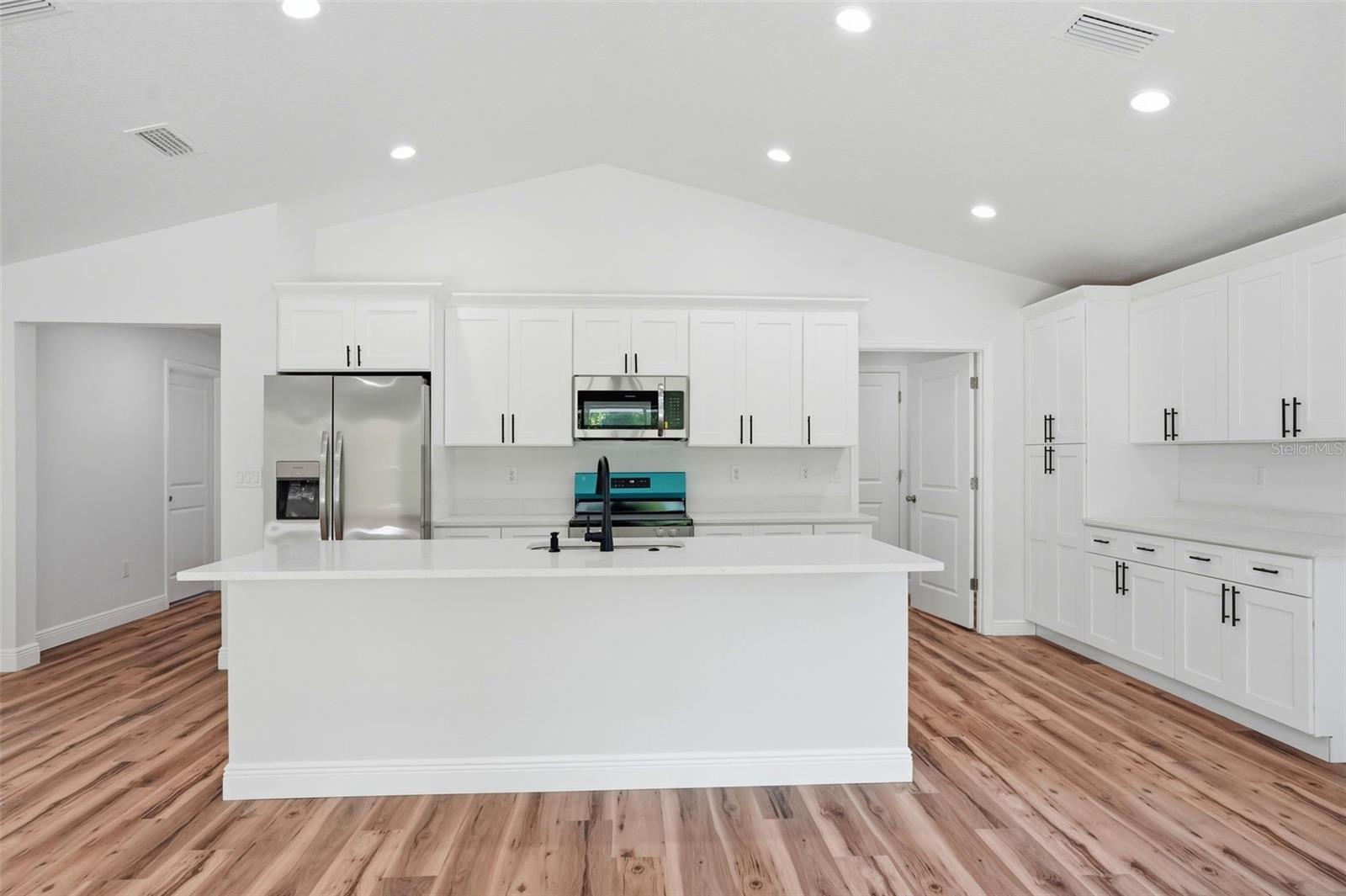 HIGHLAND LAKES - Residential