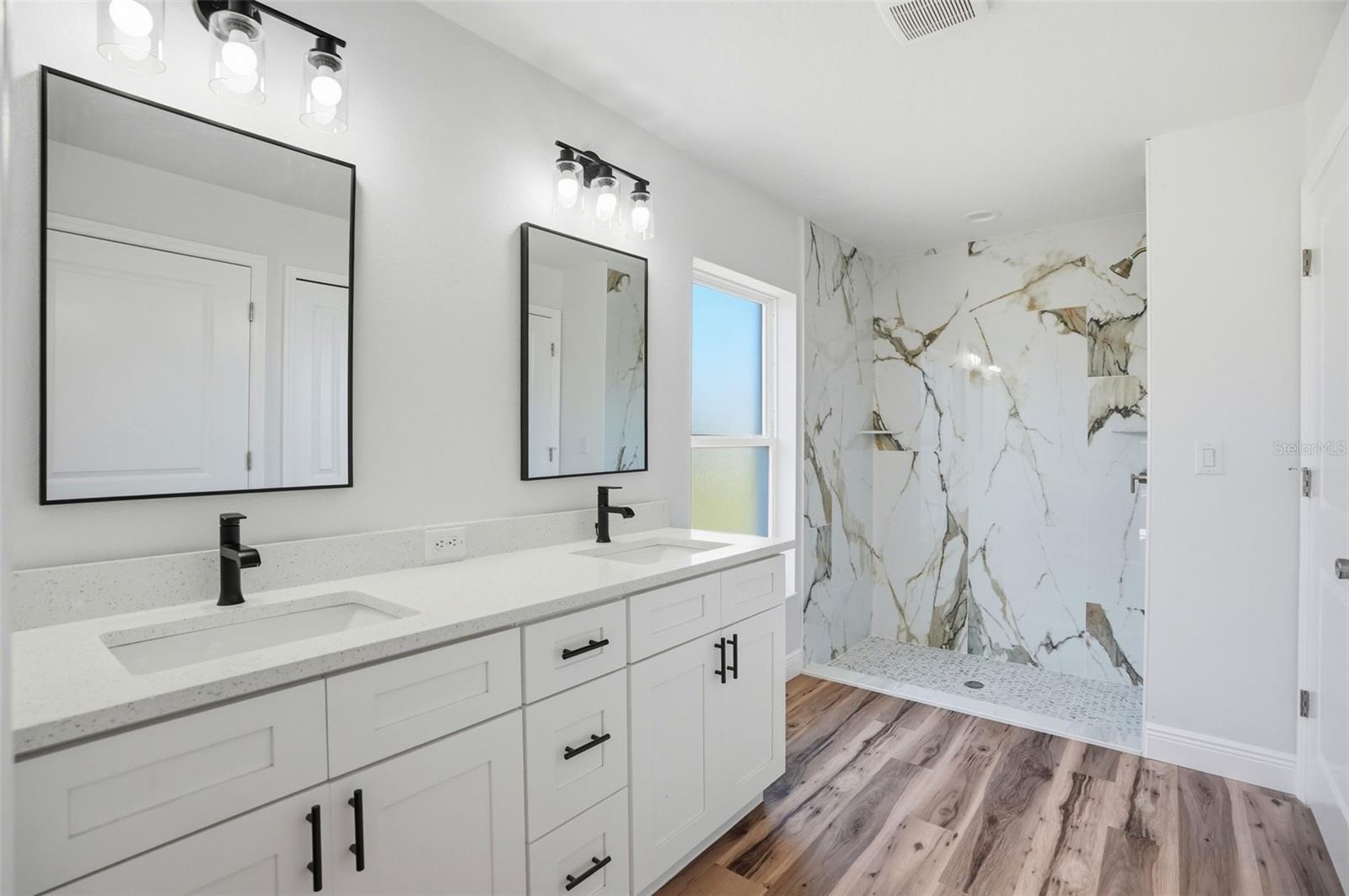 HIGHLAND LAKES - Residential