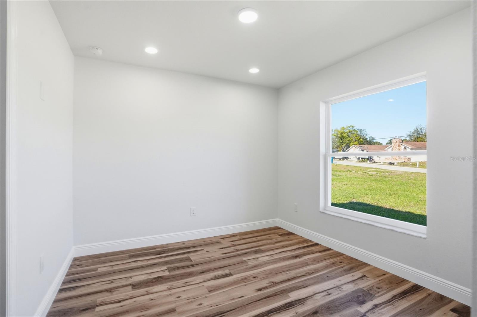 HIGHLAND LAKES - Residential