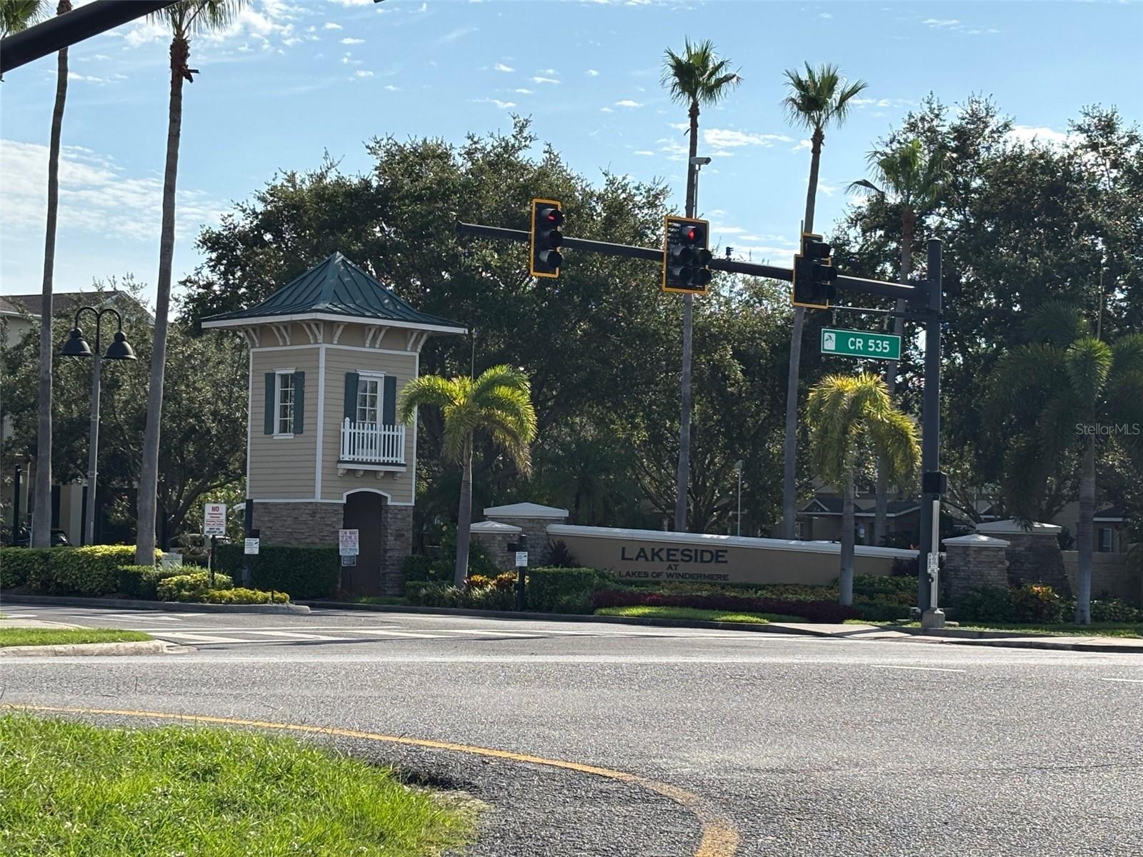 LAKESIDE/LKS/WINDERMERE - Residential Lease