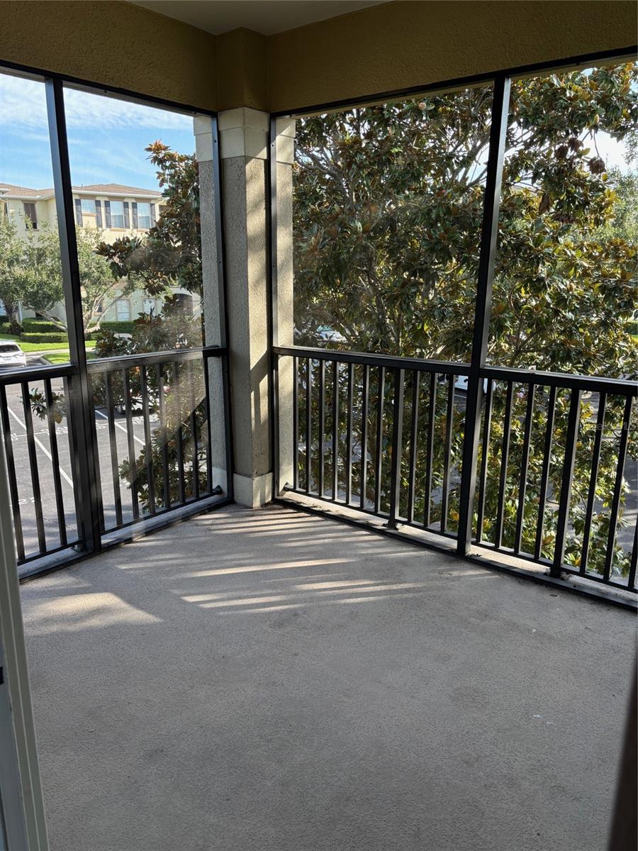 LAKESIDE/LKS/WINDERMERE - Residential Lease
