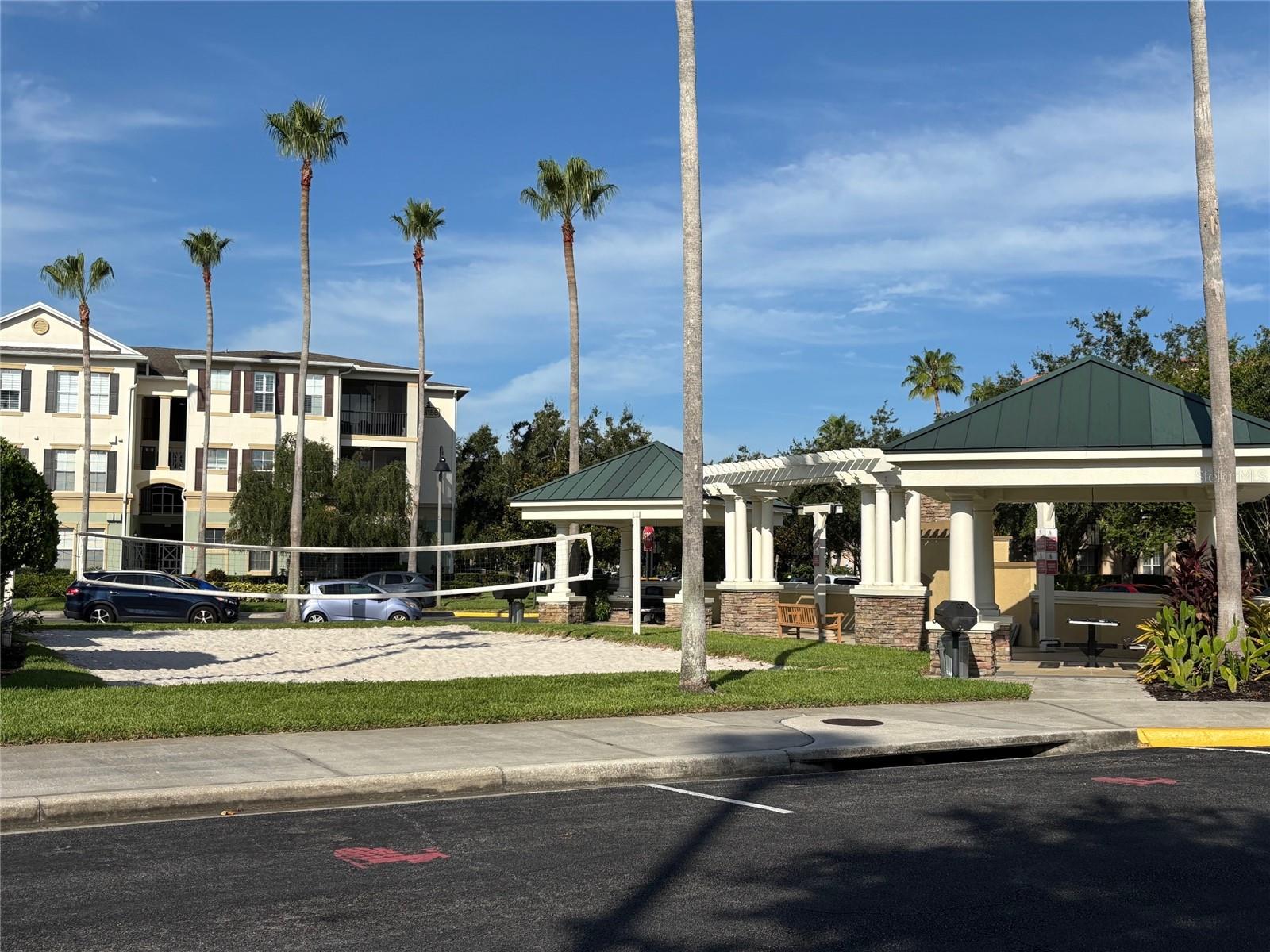 LAKESIDE/LKS/WINDERMERE - Residential Lease