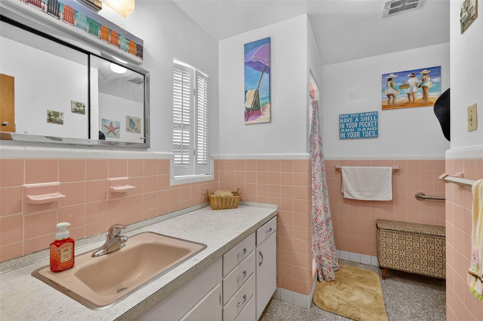 SILVER BEACH HEIGHTS - Residential