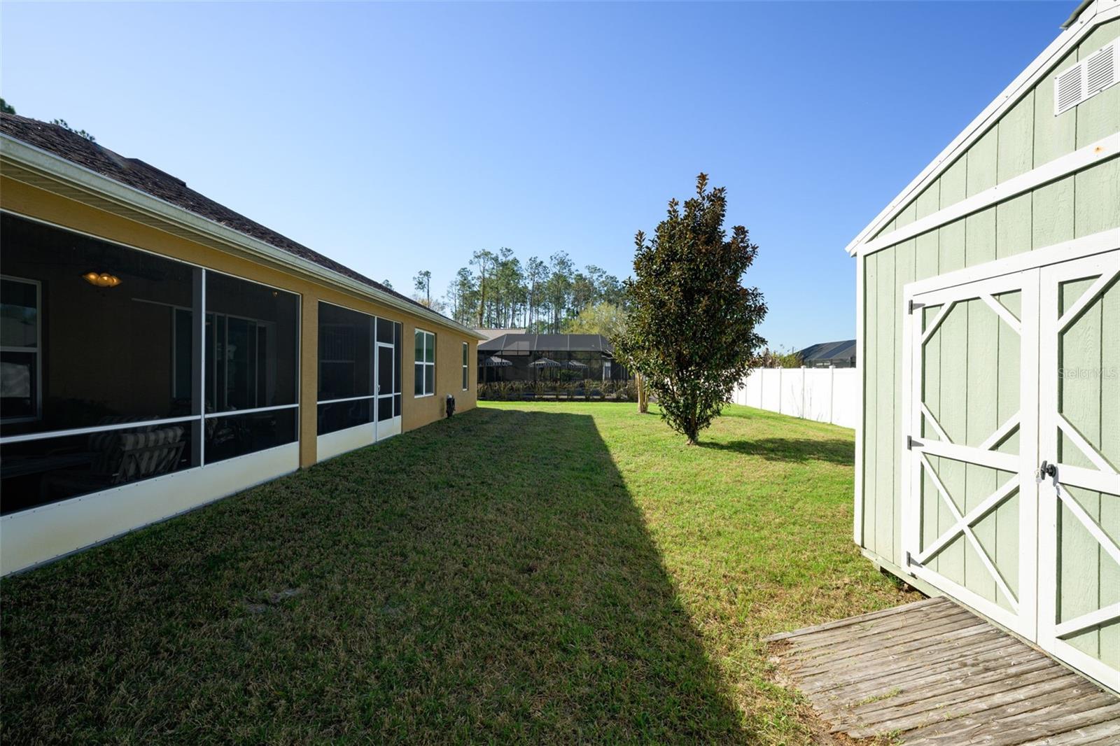 LAKE SUCCESS - Residential