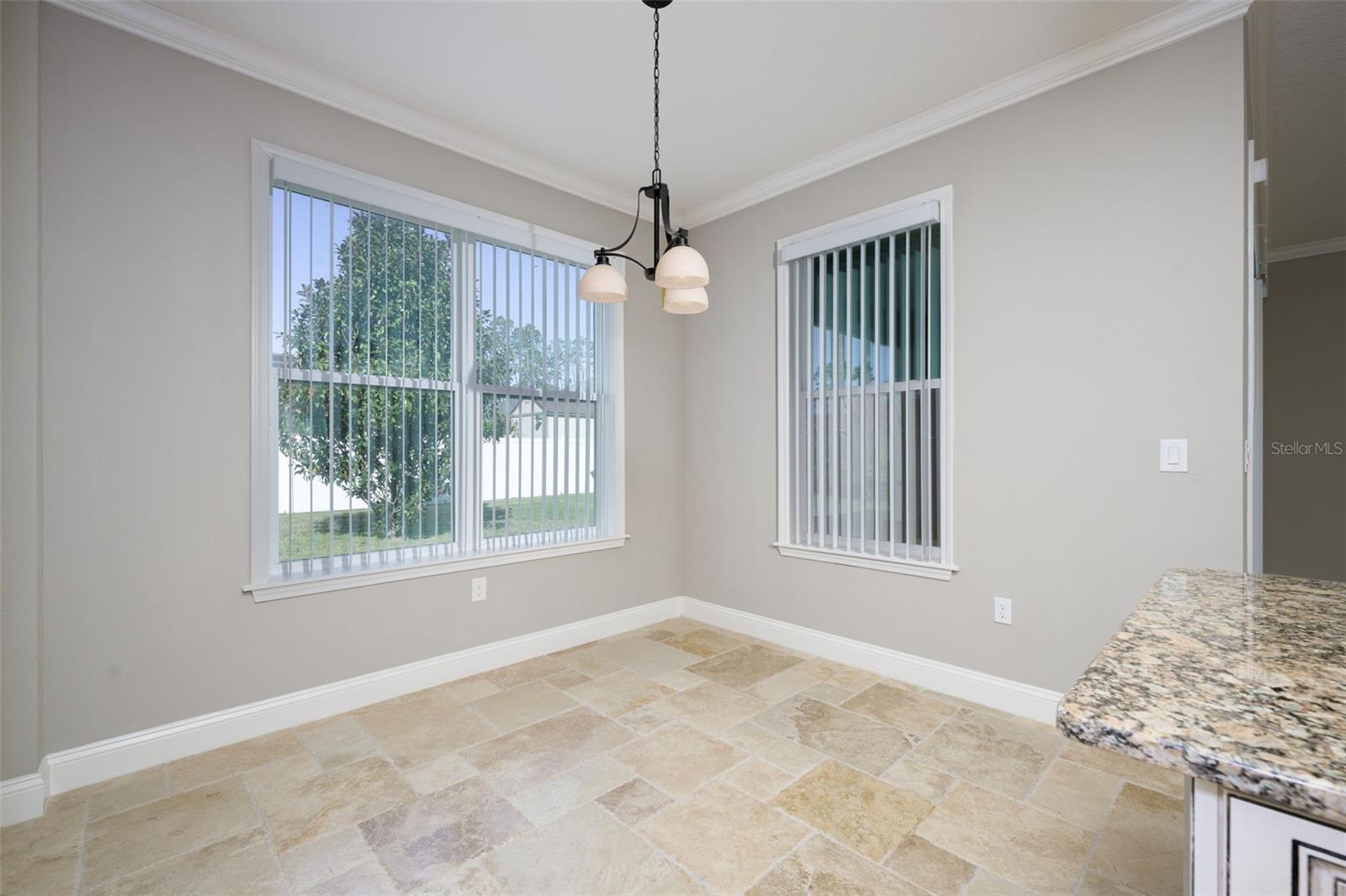 LAKE SUCCESS - Residential