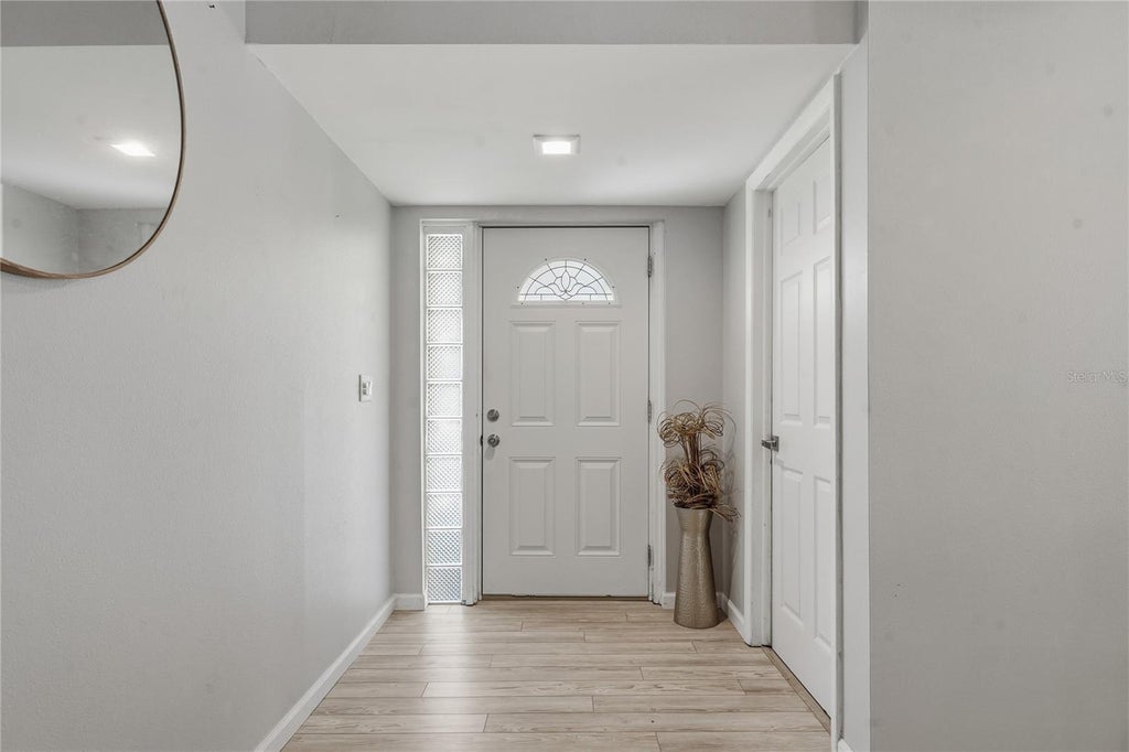 Photo of 1634 Dale Circle N, Dunedin, FL 34698 (MLS # TB8554639)