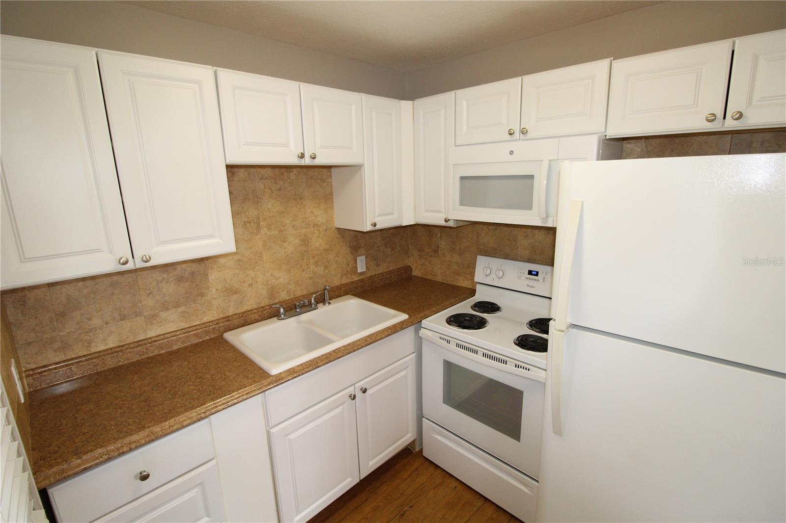 SOUTH GATE - Residential Lease