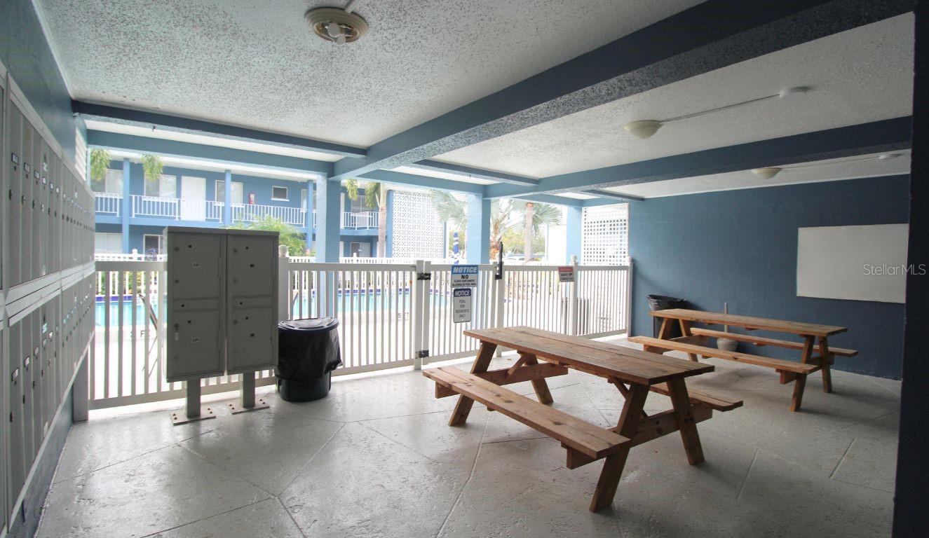 SOUTH GATE - Residential Lease