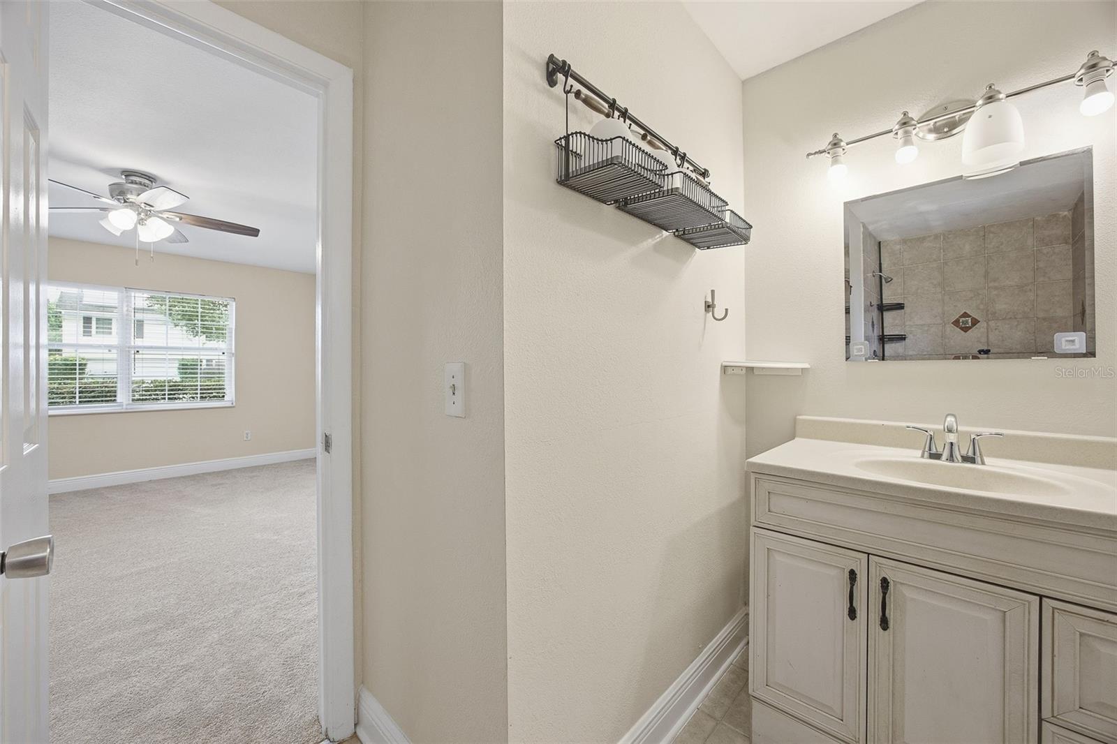 PRIMA VISTA - Residential