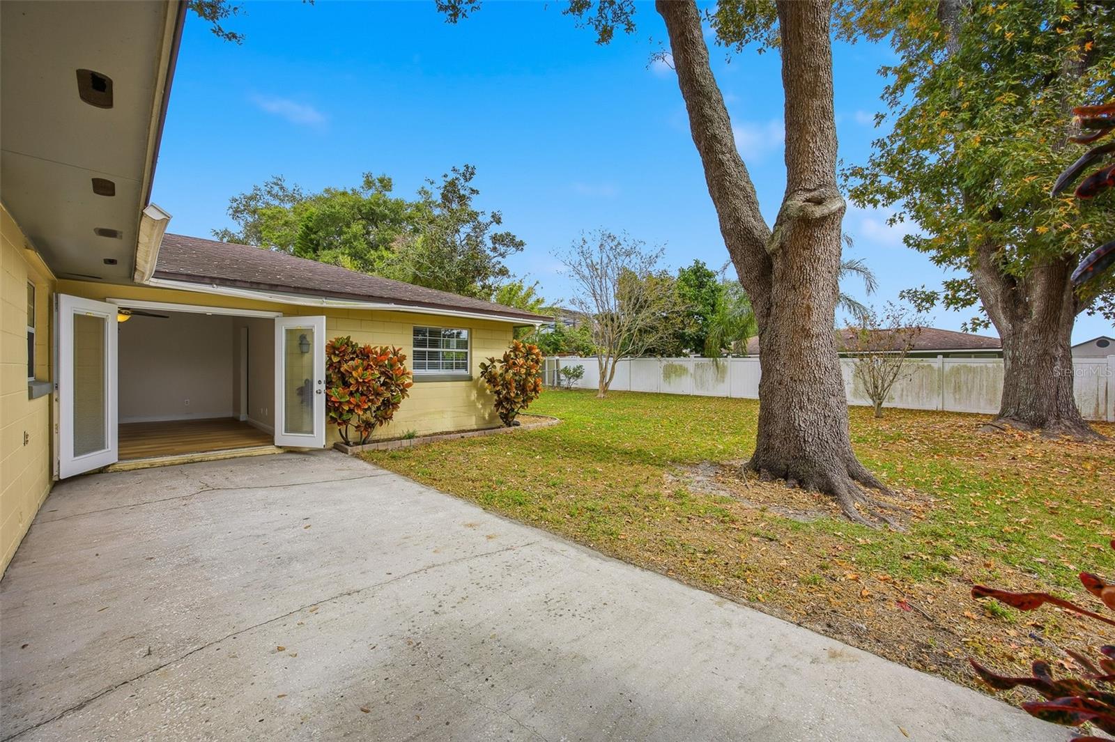 PRIMA VISTA - Residential