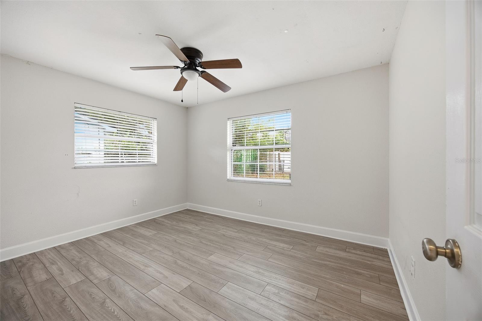 PRIMA VISTA - Residential