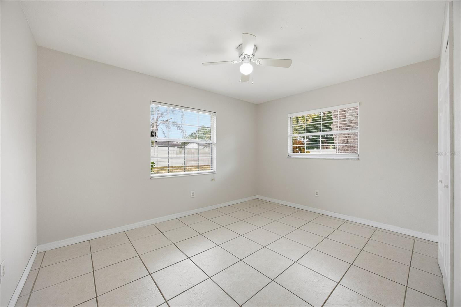 PRIMA VISTA - Residential