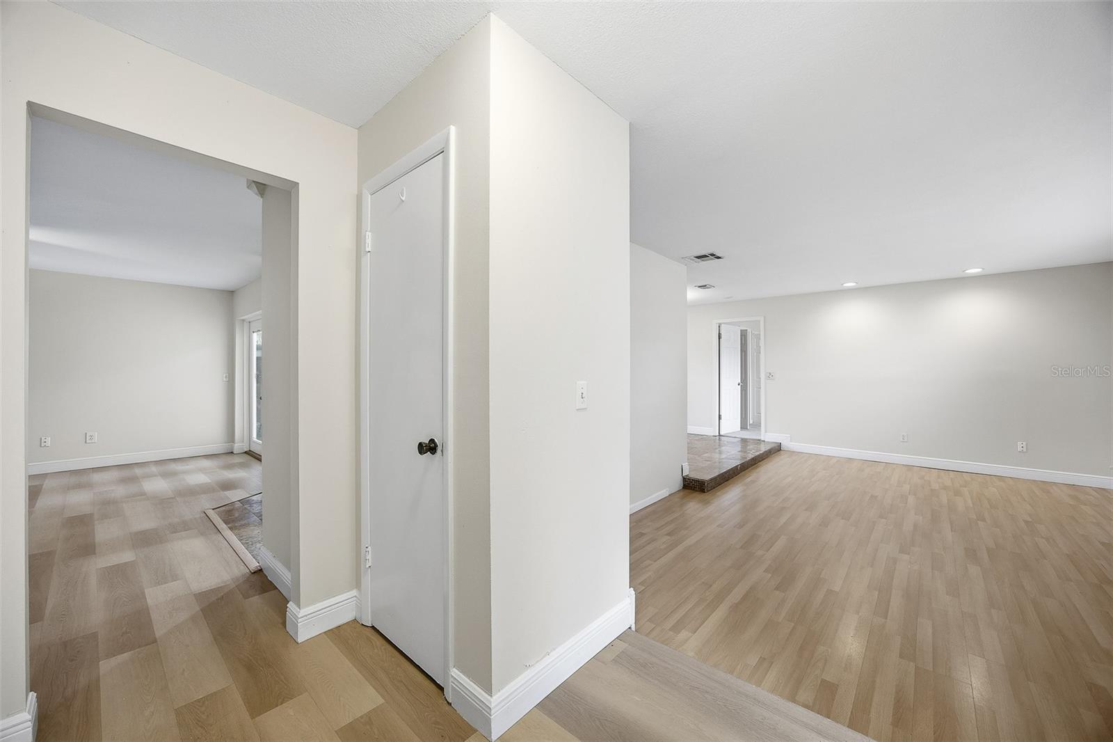 PRIMA VISTA - Residential