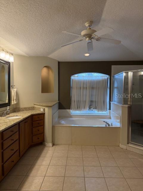 WOODBRIDGE LAKES UNIT 2C - Residential