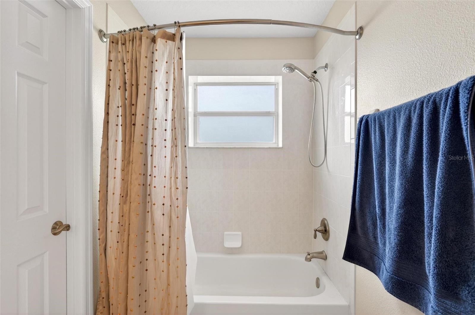 WOODBRIDGE LAKES UNIT 2C - Residential