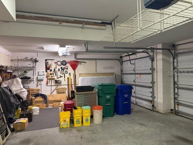 WOODBRIDGE LAKES UNIT 2C - Residential