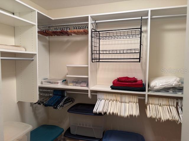 WOODBRIDGE LAKES UNIT 2C - Residential