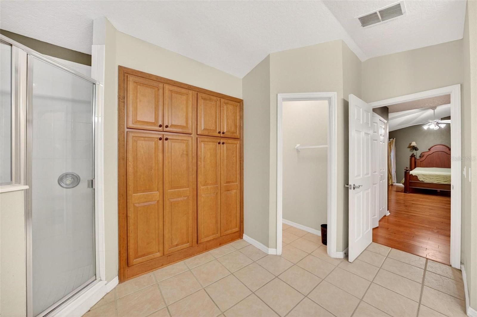 WOODBRIDGE LAKES UNIT 2C - Residential