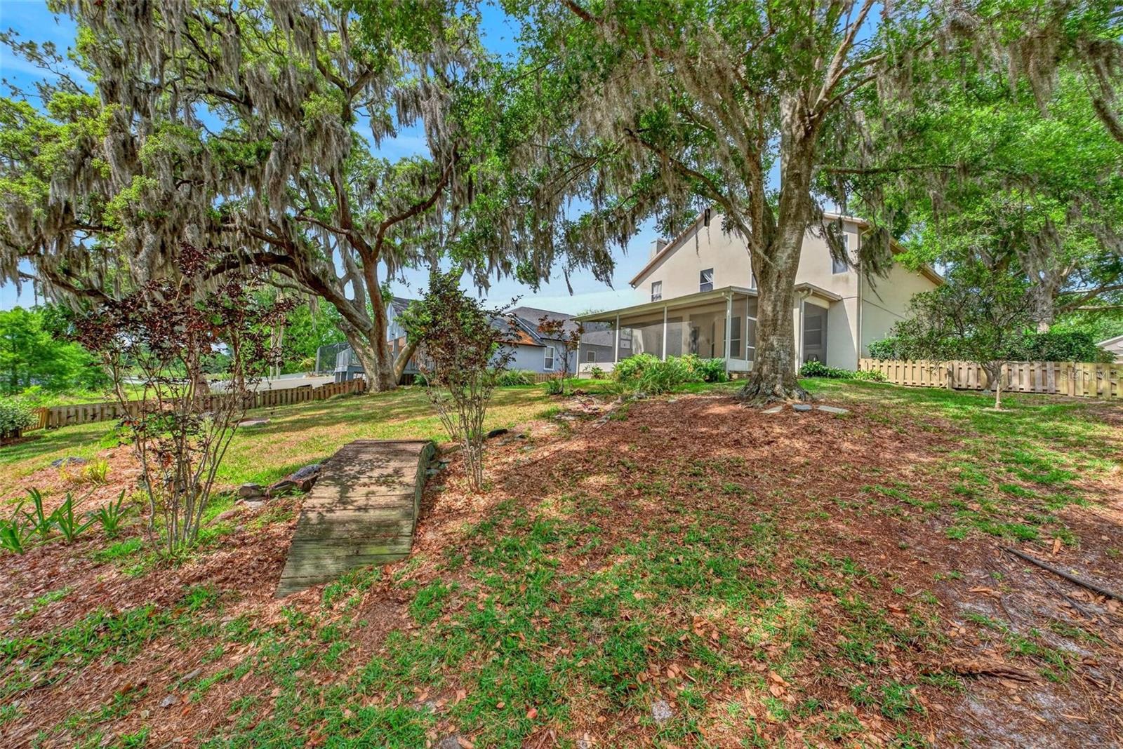873 PICKFAIR TERRACE