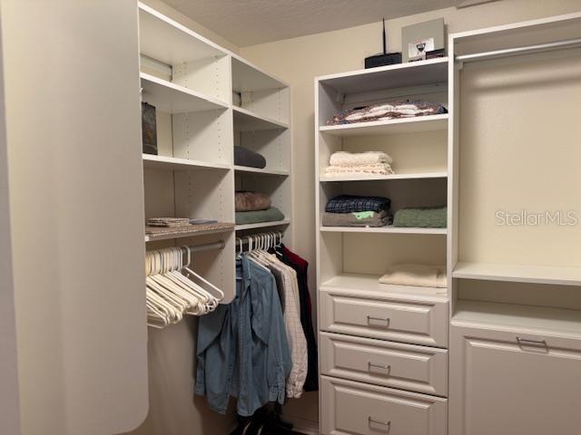 WOODBRIDGE LAKES UNIT 2C - Residential