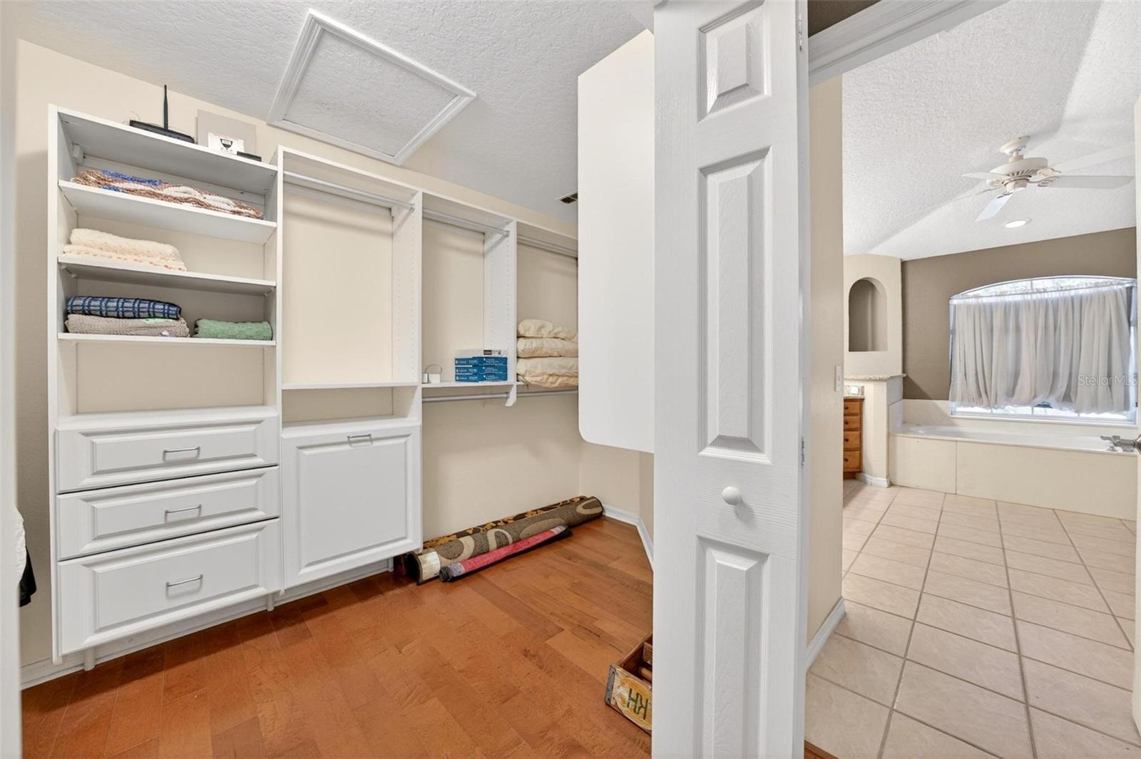 WOODBRIDGE LAKES UNIT 2C - Residential