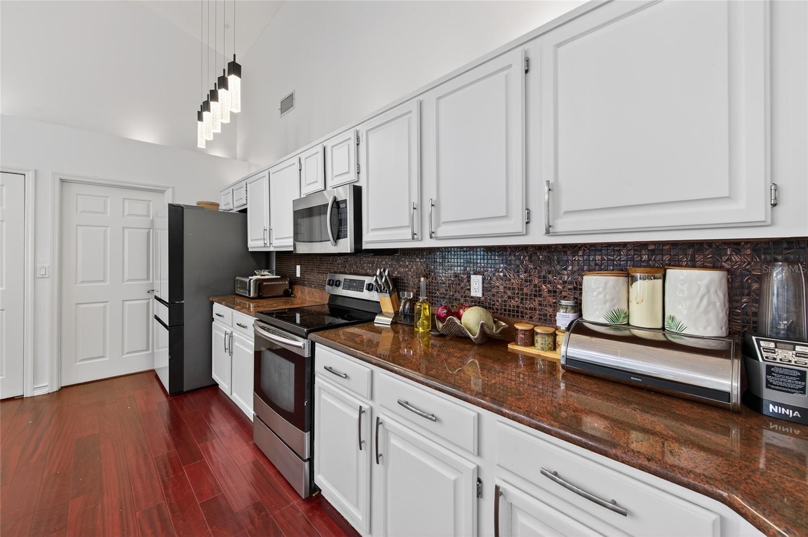 BREAKAWAY TRAILS - Residential